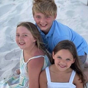 Meet your Posher, Pam